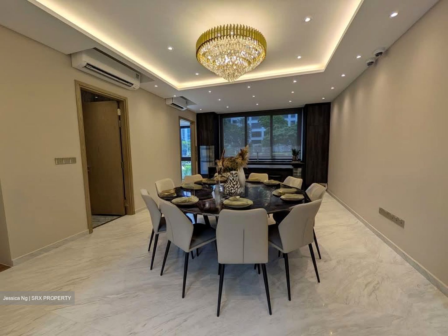 Shrewsbury Road (D11), Terrace #564746381
